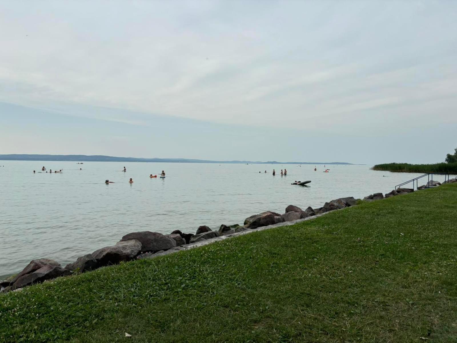 Balatonszárszó Mi Casa Soleadaヴィラ エクステリア 写真